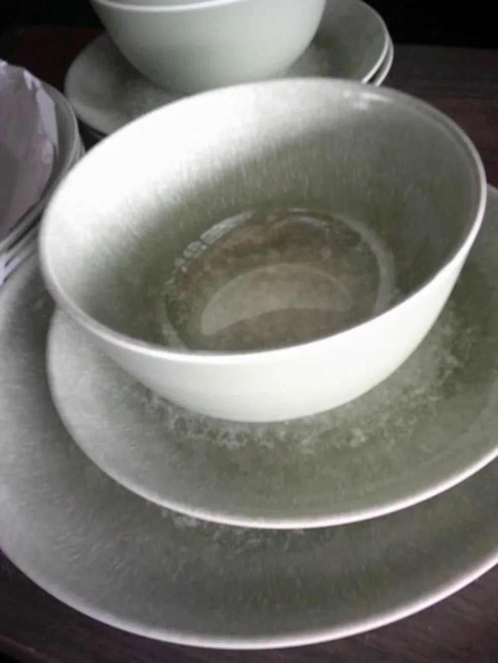 NEW LOT BETTER HOMES & GARDENS DISHES BOWLS PLATES SAUCERS MATCHING GREEN SET 🔥